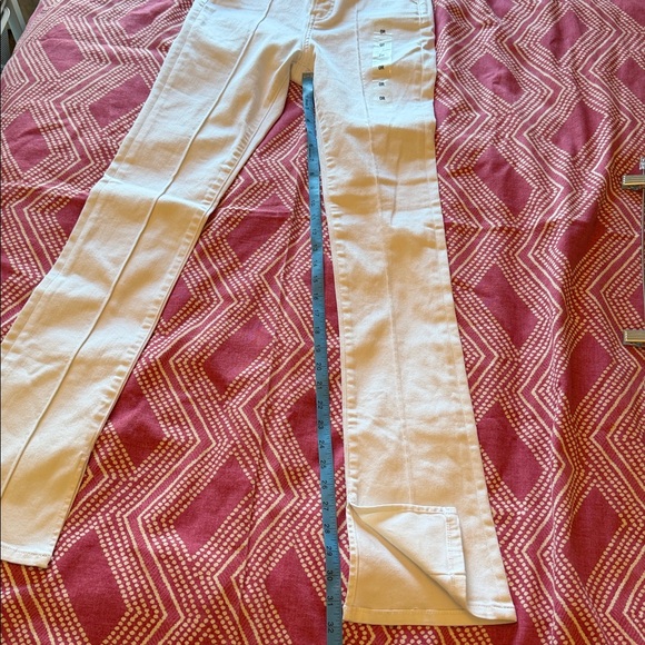 EXPRESS Skyscraper Mid-Rise White Jeans Size 0 Regular New w/Tags - Picture 3 of 9